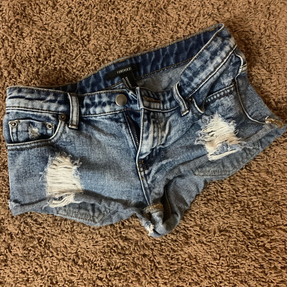 Forever 21 ripped jean shorts